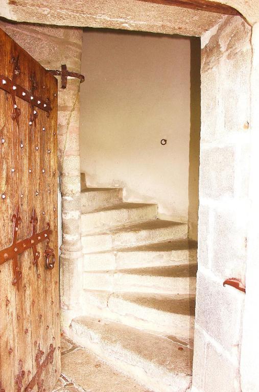 Chateau De La Chassagne Bed & Breakfast Saint-Hilaire-le-Chateau ภายนอก รูปภาพ