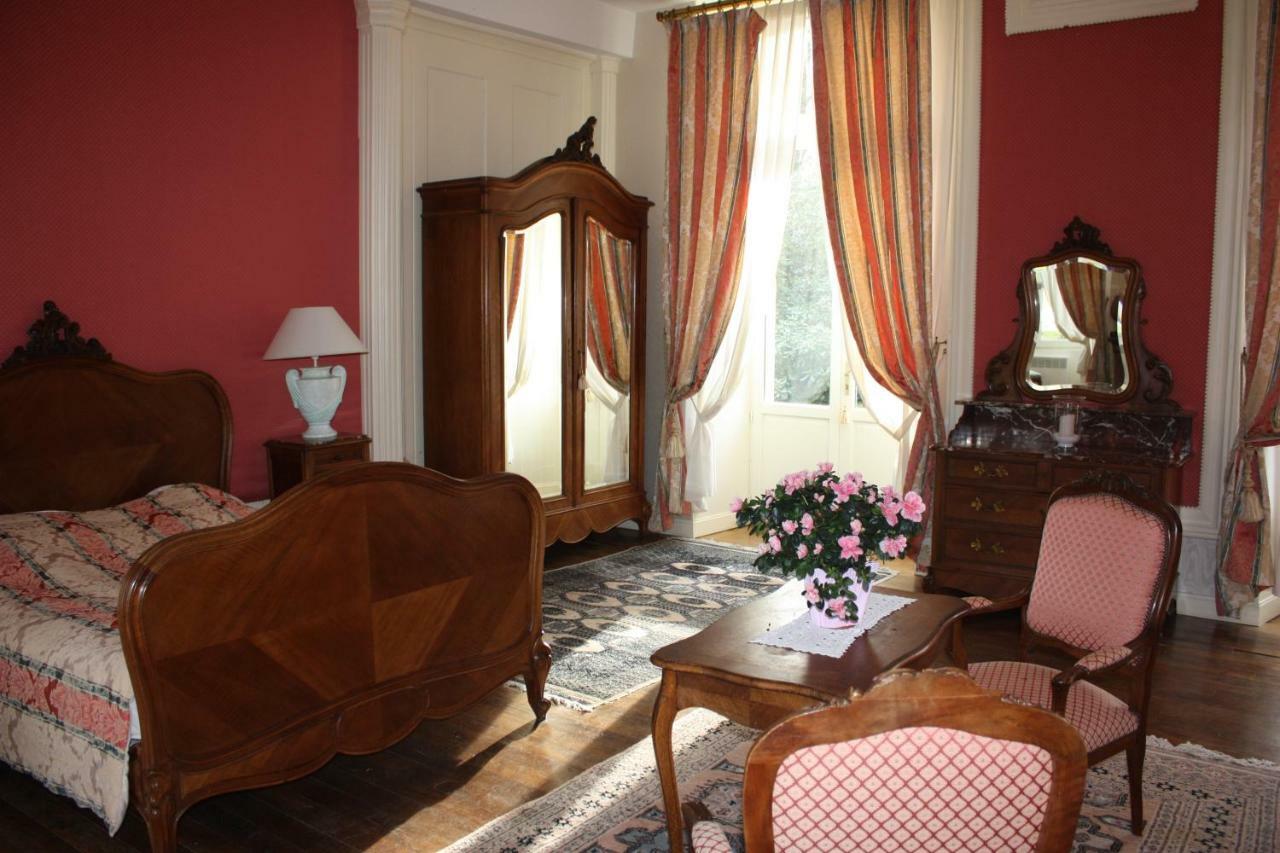 Chateau De La Chassagne Bed & Breakfast Saint-Hilaire-le-Chateau ภายนอก รูปภาพ